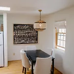 Dos Hermanas 4, 5, 6 & 8 Downtown Courtyard Holiday home