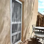 Dos Hermanas 4, 5, 6 & 8 Downtown Courtyard Holiday home